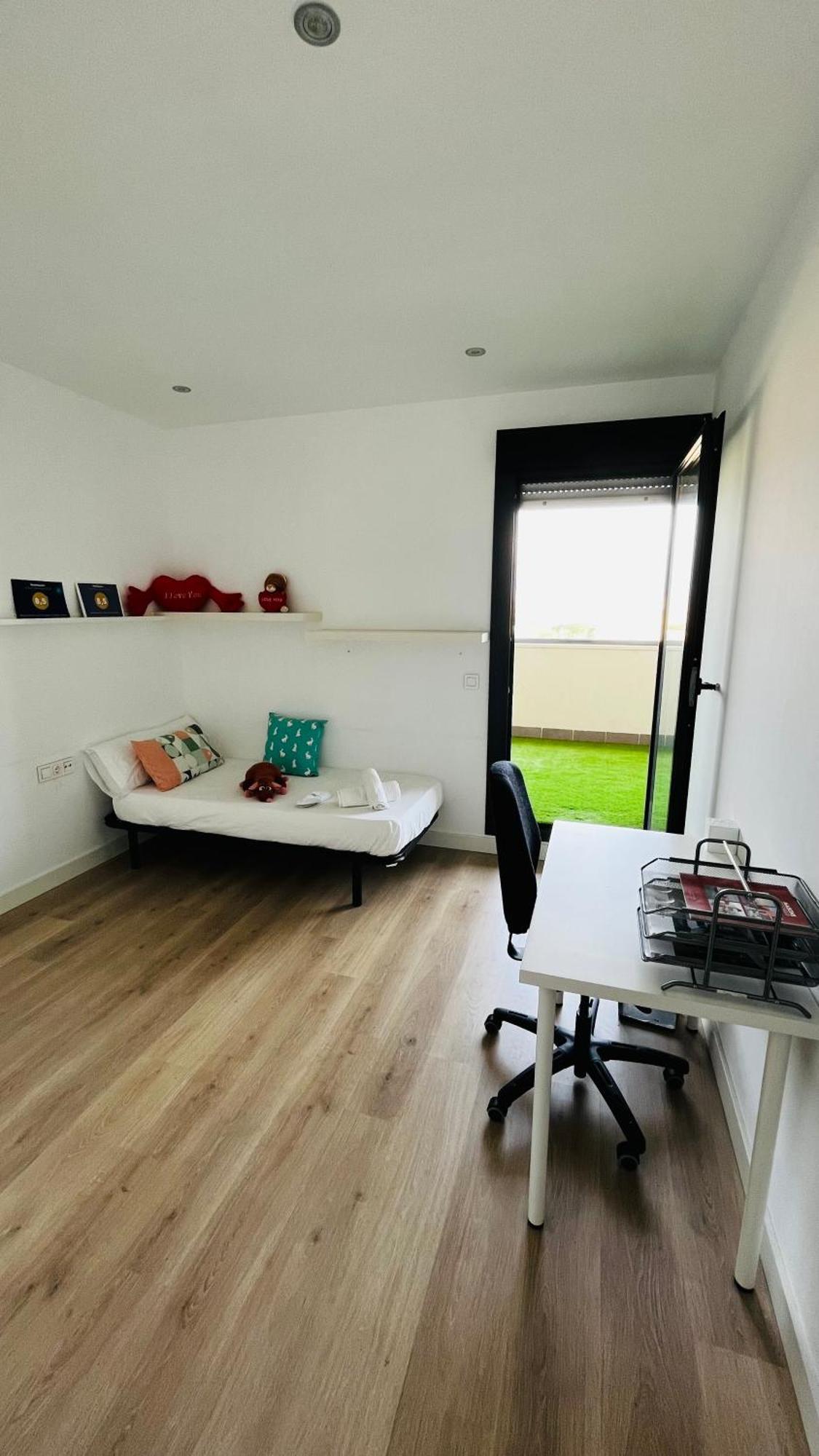 Atico Con Piscina Y Vistas Al Mar Habitat Litoral Apartment Malaga Luaran gambar
